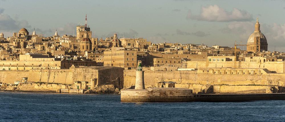 Ring aus Bastionen. Valletta, Hauptstadt der maltesischen Republik, ist die am besten gesicherte Stadt der Welt. Seit 1980 ist sie Unesco-Weltkulturerbe - und nicht umsonst ein beliebtes Ziel im Malta-Urlaub.