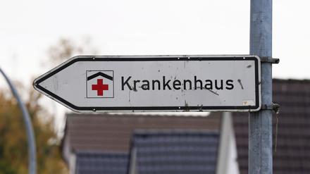 In Deutschland haben in diesem Jahr einer aktuellen Erhebung zufolge 22 Krankenhäuser aus wirtschaftlichen Gründen schließen müssen.