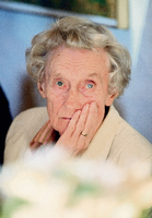 In diesem Jahr sind zahlreiche Veröffentlichungen über die 2002 verstorbene Astrid Lindgren erschienen. Hier ein Bild aus dem Jahr 1997. dpa