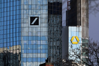 Die Deutsche Bank hat einen großen Teil des Umbaus hinter sich, die Commerzbank steckt mitten drin. Foto: imago images / Hannelore Förster