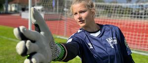 Emma Reimann, Torhüterin der Bundesliga-B-Juniorinnen von Hertha 03 Zehlendorf.