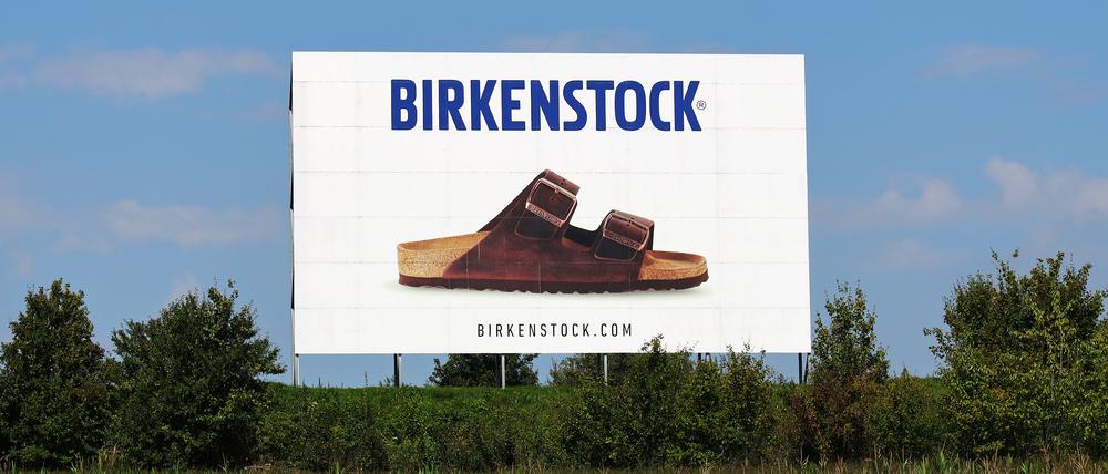 Birkenstock Plakat auf einem Feld in NRW