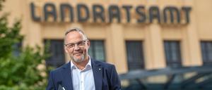 Seit 2022 ist Dirk Neubauer Landrat im Kreis Mittelsachsen. Er sagt: Politik muss eine Perspektive bieten.