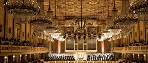 Das Rundfunk-Sinfonieorchester Berlin spielt zum Jahresausklang im Konzerthaus Beethovens 9. Symphonie.