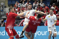 Philipp Weber im Spiel am Dienstagabend gegen Polen. Foto: Reuters