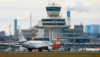Den Flughafen Tegel ganz zu schließen, wäre eine Katastrophe für Berlin. BER wird die erforderlichen Kapazitäten niemals zur Verfügung stellen. Foto: Reuters