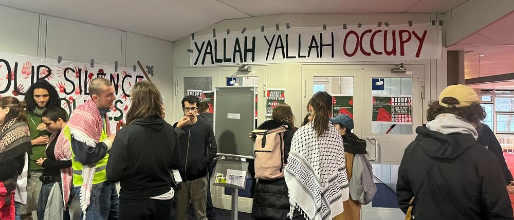 Aktivist:innen der Gruppe „Students for Free Palestine“ . (Archivbild)