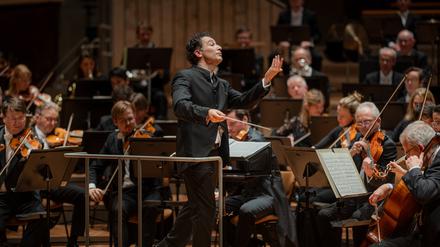 Andrés Orozco-Estrada dirigiert das Rundfunk-Sinfonieorchester Berlin
Credit: Peter Meisel
Pressefoto
