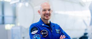 Alexander Gerst, Astronaut, steht im Europäischen Astronautenzentrum (EAC) der ESA bei der Vorstellung angehender Astronautinnen und Astronauten. 