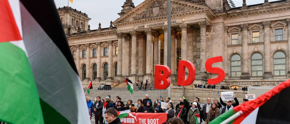 Die BDS-Bewegung strebt an, Israel auf allen Ebenen zu isolieren.