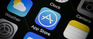 Das Icon des App Stores (M) auf dem Schirm eines iPhones. 