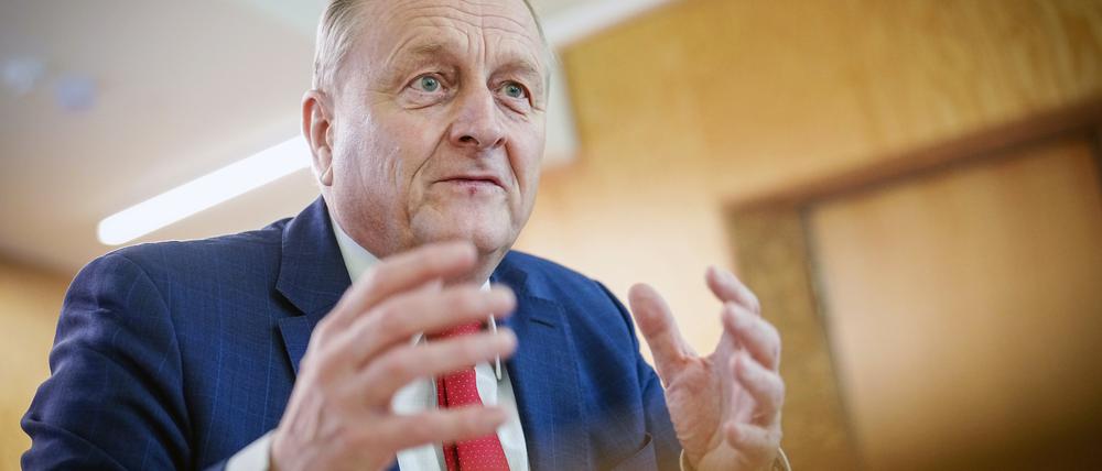 Bauernpräsident Joachim Rukwied gibt vor der Grünen Woche ein Interview. (Archivbild). 