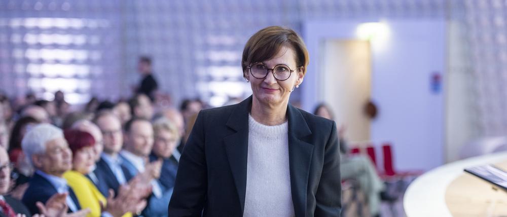 Bettina Stark-Watzinger (FDP), Bundesministerin für Bildung und Forschung, kommt zum Bildungsgipfel.