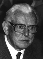 Chemie-Nobelpreisträger Adolf Friedrich Johann Butenandt Foto: dpa