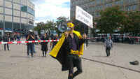 Der "Captain Future" auf einer Demo gegen die Corona-Politik im Sommer. Foto: Christoph M. Kluge TSP