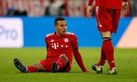 Sitzen geblieben. Thiago und der FC Bayern verabschieden sich von der europäischen Bühne. Foto: Andrew Boyers/Reuters