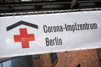 Das Impfzentrum Berlin-Treptow ist am 27. Dezember eröffnet worden. dpa