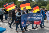Eine Demonstration der AfD-Jugendorganisation Junge Alternative in Ellwangen in Baden-Württemberg. Foto: Daniel Maurer/dpa