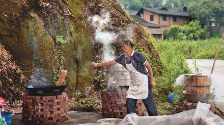  Bilder aus „Die Küche Sichuans“ (Christian Verlag) von Fuchsia Dunlop.