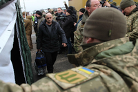 Der Austausch von Gefangenen gilt als Schritt nach vorne auf dem schwierigen Weg zu einer Friedenslösung für die umkämpfte Ostukraine. Foto: Alexander Reka/imago images/ITAR-TASS