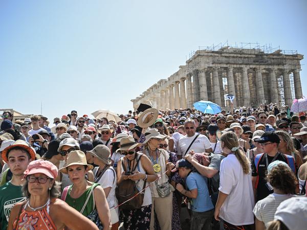 Vergangene Woche konnten Touristen noch den Parthenon-Tempel besichtigen. Nun bleibt die Akropolis bis mindestens Sonntag geschlossen.