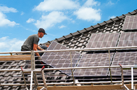 Das Berliner Unternehmen Enpal will Eigenheimbesitzer die Installation und Finanzierung einer Solaranlage so leicht wie möglich machen. Foto: promo