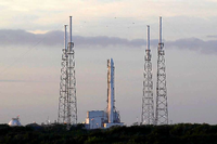 Gewagtes Manöver. Die erste Stufe der Falcon 9 soll nach der Trennung vom Rest der Rakete auf einer Plattform landen. Sie ist nur 90 mal 50 Meter groß. Foto: Reuters