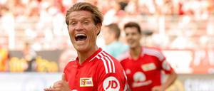 Viel zu lachen: Beim 4:1-Sieg gegen Mainz erzielte Kevin Behrens drei Tore.