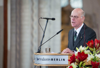 Abgeordnetenhauspräsident Ralf Wieland (SPD) am Sonnabend in der Nikolaikirche. Foto: Paul Zinken/dpa