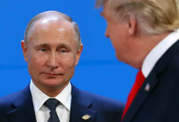 Wladimir Putin und Donald Trump (r.) beim G20-Gipfel Ende 2018 Foto: REUTERS/Marcos Brindicci