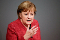 Bitte keine Lockerungsorgien! Angela Merkel reagierte Ende April genervt auf die Forderungen aus den Ländern nach einem Lockdown-Ende. Foto: Hannibal Hanschke, REUTERS