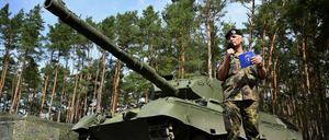 Zehn Leopard-1-Panzer wollte Deutschland jetzt schicken.