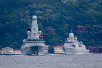 Feuer auf Kriegsschiff nahe der Krim?
