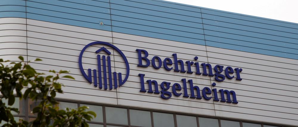 Das Logo des deutschen Pharmaunternehmens Boehringer Ingelheim ist in seinem Gebäude in Shanghai, China, am 1. Februar 2019 zu sehen. (Archivfoto)