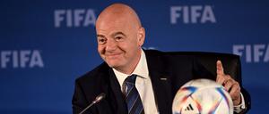 Today I feel Fifa President. Gianni Infantino ist wie erwartet im Amt bestätigt worden.