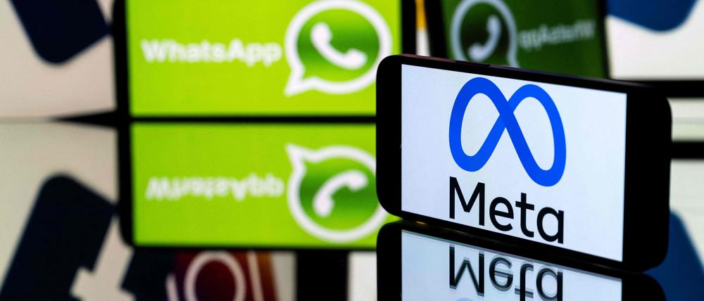 Symbole der Meta-Apps Facebook, WhatsApp und Instagram. 