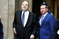 Harvey Weinstein nach einer Gerichtsanhörung in New York City Foto: REUTERS/Carlo Allegri