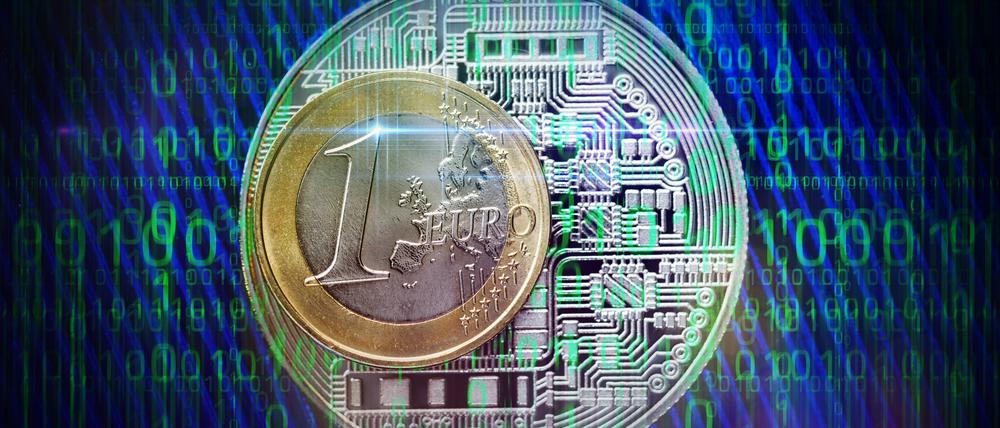 Der digitale Euro soll jedem Bürger in digitaler Form Zugang zu Zentralbankgeld verschaffen, das bislang in Form von Scheinen und Münzen vorliegt.