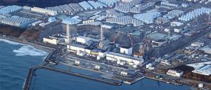 Dieses Luftbild zeigt das Kernkraftwerk Fukushima. Der Beginn von Japans umstrittener Entsorgung riesiger Mengen verdünnten Kühlwassers aus der Atomruine Fukushima rückt näher.