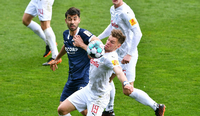 Der Zweitliga-Tabellenführer setzte sich im Spitzenspiel gegen Holstein Kiel mit 2:1 (1:0) durch. Foto: imago images/Uwe Kraft