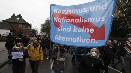 Gegendemonstration zu einer AfD-Veranstaltung in Duisburg-Homberg. 