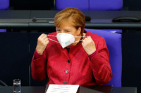 Kanzlerin Angela Merkel (CDU) am Donnerstag im Bundestag. Foto: Fabrizio Bensch/Reuters