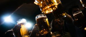 Die Gefahr von Alkohol wird unterschätzt, während die Gefahren anderer Drogen eher überschätzt werden, sagt Gernot Rücker.