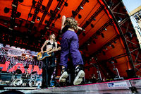 Die US-amerikanische Band Haim beim diesjährigen Roskilde Festival. Foto: IMAGO/Gonzales Photo