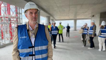 Hannes Stefan Hönemann, ehemaliger Pressesprecher bei Vattenfall, Flughafen Berlin Brandenburg (BER) und heute Signa Real Estate. 