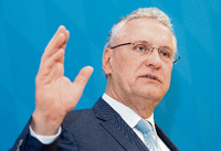 Bayerns Innenminister Herrmann