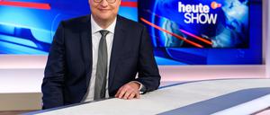 Oliver Welke präsentiert die „heute-show“ wieder am Freitag um 22 Uhr 30 im ZDF.