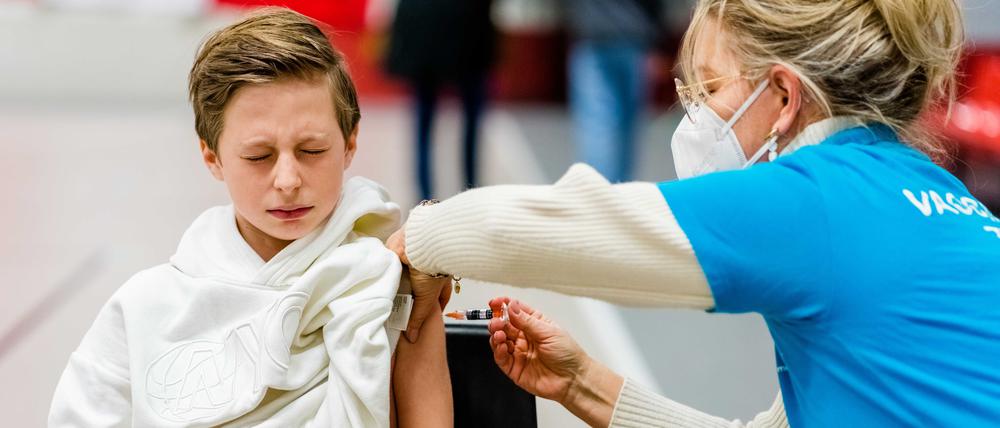 Im Jahr 2022 wurden deutlich weniger Kinder und Jugendliche gegen HPV geimpft als üblich.