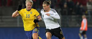 Schon 2011 standen die Schwedin Nilla Fischer und die Deutsche Alexandra Pop (v.l.n.r.) in den Nationalteams. 