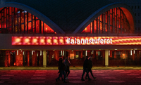 Setzt ein Signal. Das Theater Düsseldorf, November 2020. Foto: imago/Friedrich Stark